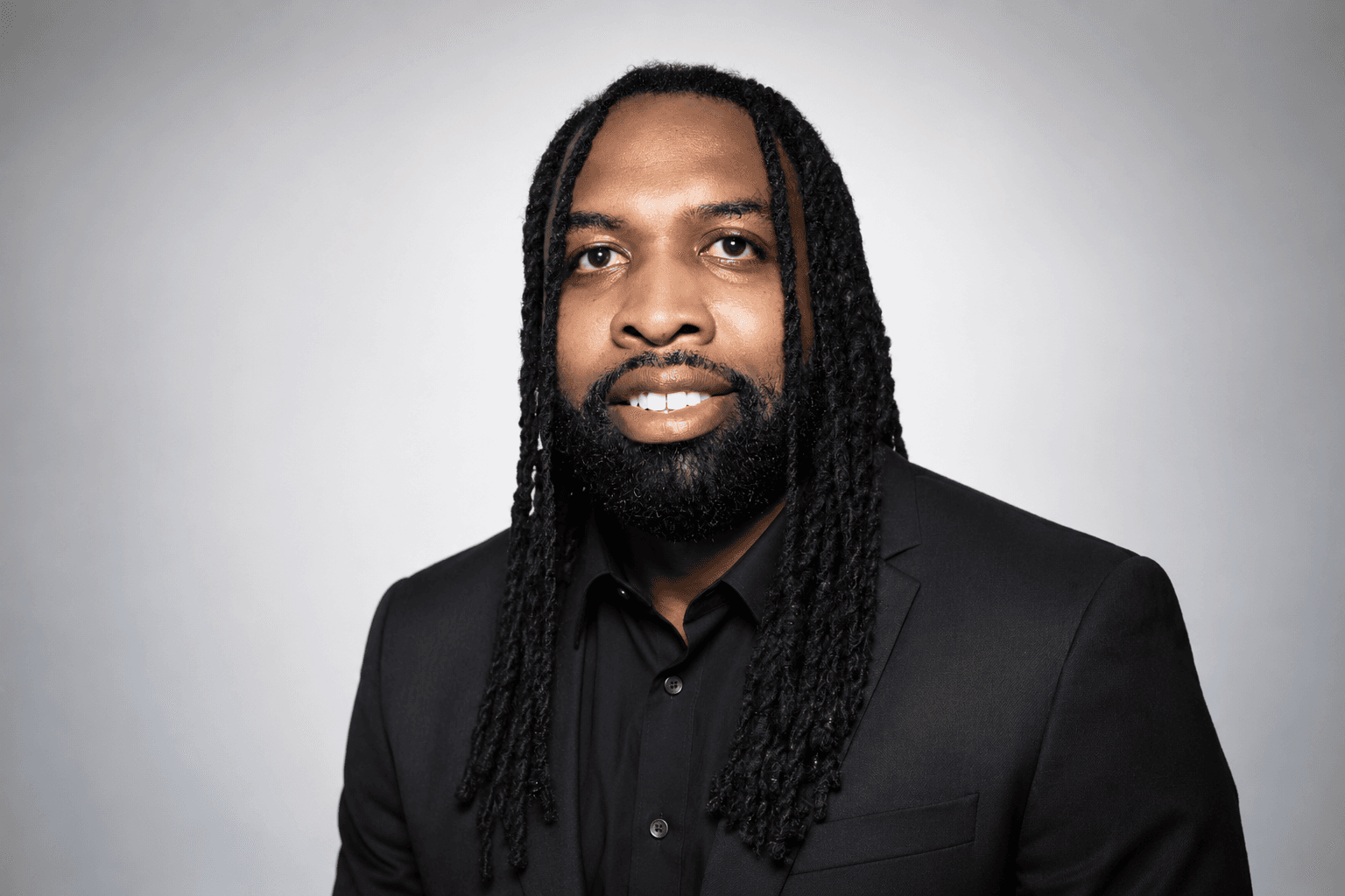 Lionel Benjamin Headshot